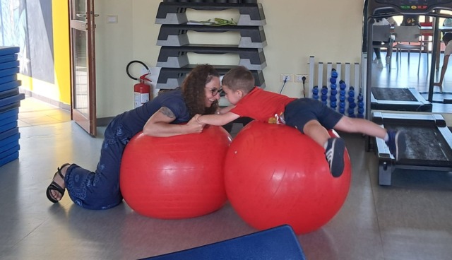 Recetto lancia “Mani che si incontrano”: un progetto per bambini e persone con disabilità
