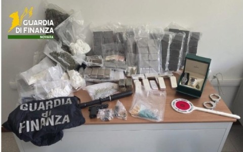 Sequestrati oltre 45 chili di droga e beni di lusso a Novara