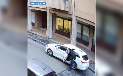 Arrestato il finto carabiniere che rapinò un’anziana a Novara