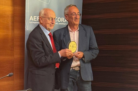 BluRadio celebra 50 anni con un premio prestigioso
