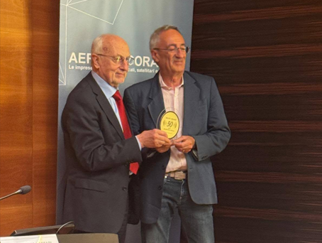 BluRadio celebra 50 anni con un premio prestigioso