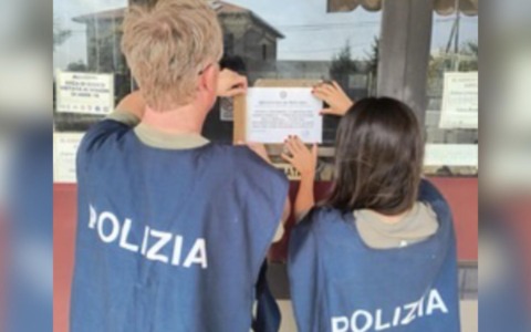 Chiusa sala giochi a Cureggio per cinque giorni: licenza sospesa dal Questore