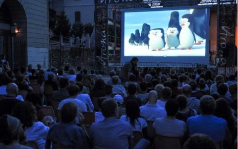 Cinema all’aperto: Arona spende il doppio rispetto ad Angera