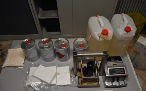 Cocaina nel Novarese: tre colombiani arrestati con 4,8 kg di droga pura