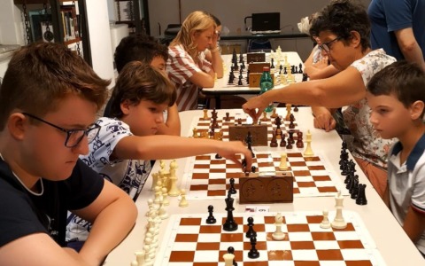 Concluso il torneo di scacchi in biblioteca ad Arona