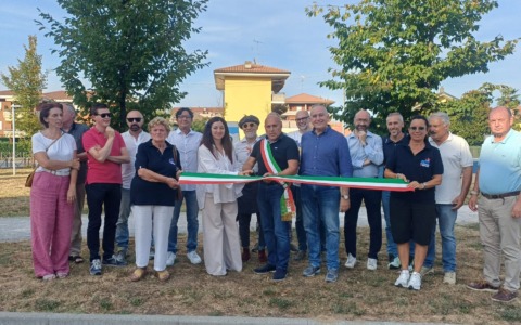 Inaugurata a Santo Stefano la nuova area ludico-sportiva di Borgomanero da 500mila euro
