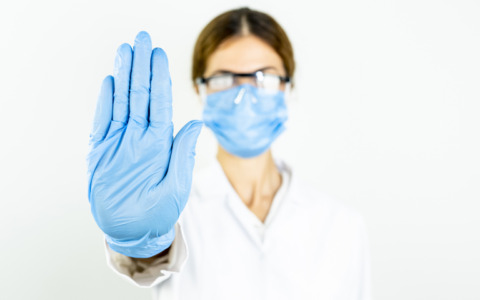 L’Ordine di Novara contro il reintegro dei medici no-vax radiati durante la pandemia