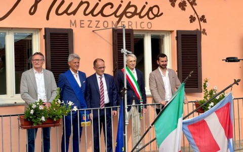 Mezzomerico celebra l’ampliamento del Municipio e l’apertura della nuova biblioteca comunale