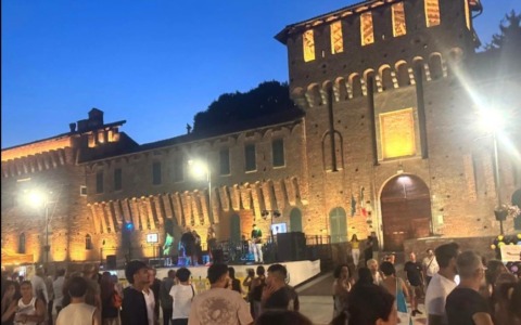 Neon Village 2026: una serata indimenticabile