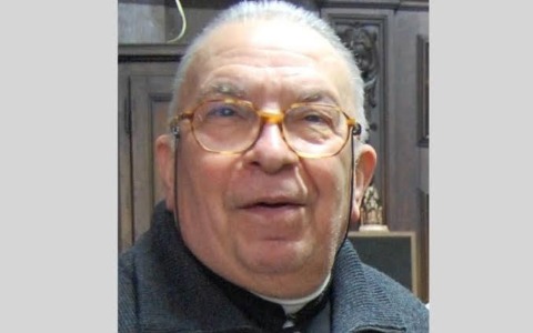 Addio a Don Antonio Zanotti Fregonara, storico sacerdote della Diocesi di Novara