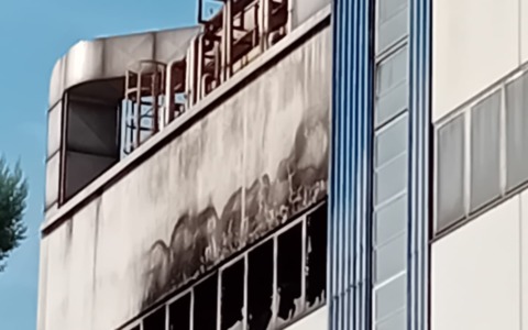 Memc avvia la cassa integrazione dopo un incendio: coinvolti fino a 900 lavoratori